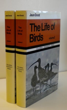 Item #12368 The Life Of Birds. Jean Dorst